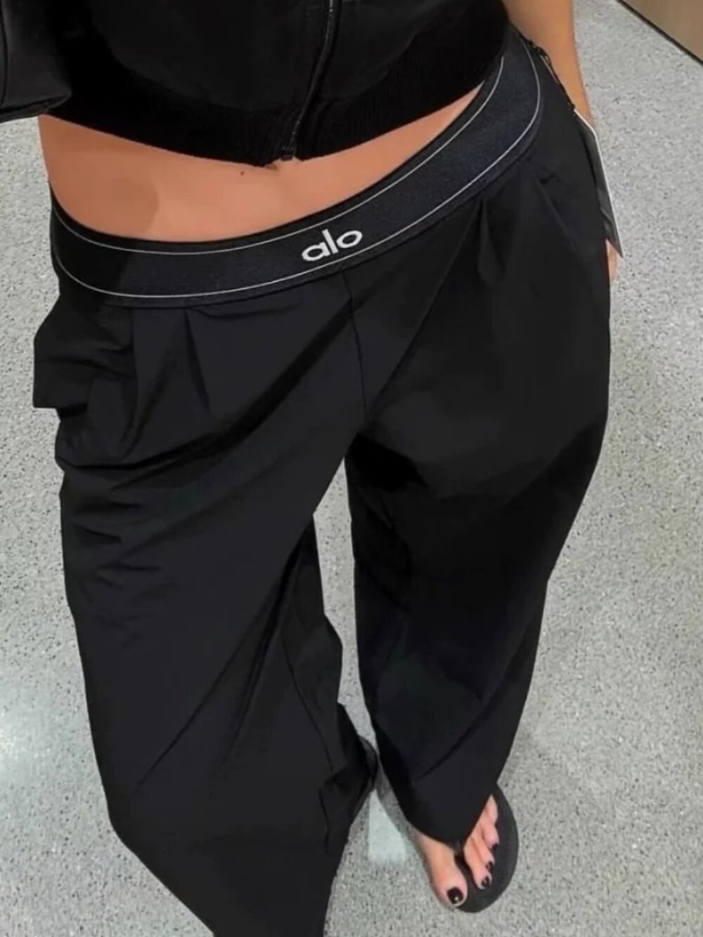 Alo Yoga Black Versatile High/Low Rise Trouser🏒Athleisure💻Office (Regular) - Picture 5 of 7